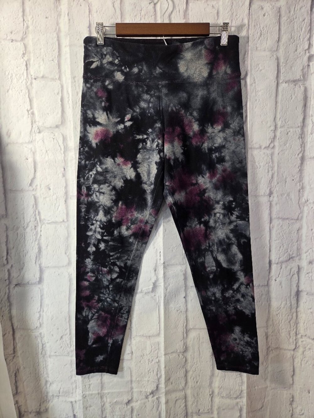 Calvin Klein Medium Black Purple Tie Dye Mid Rise Leggings Colorful Summer
